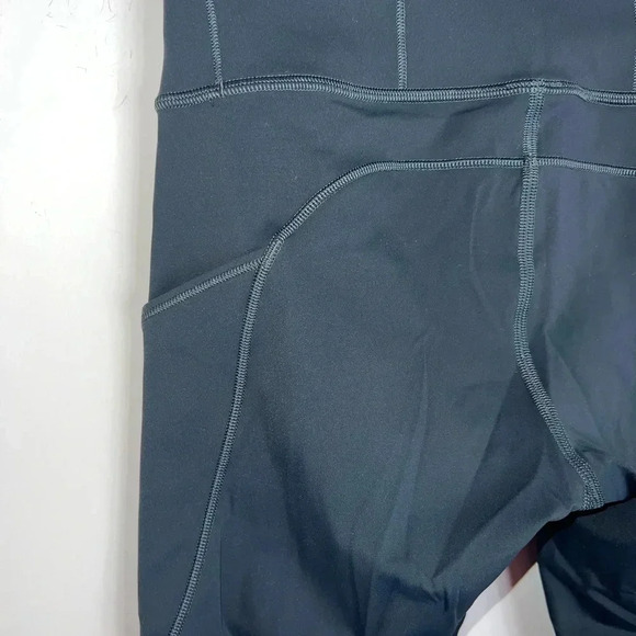 LULULEMON CROPPED LEGGING - Picture 7 of 10